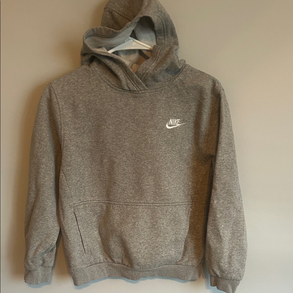 Nike Kid’s L Heather Gray Hoodie